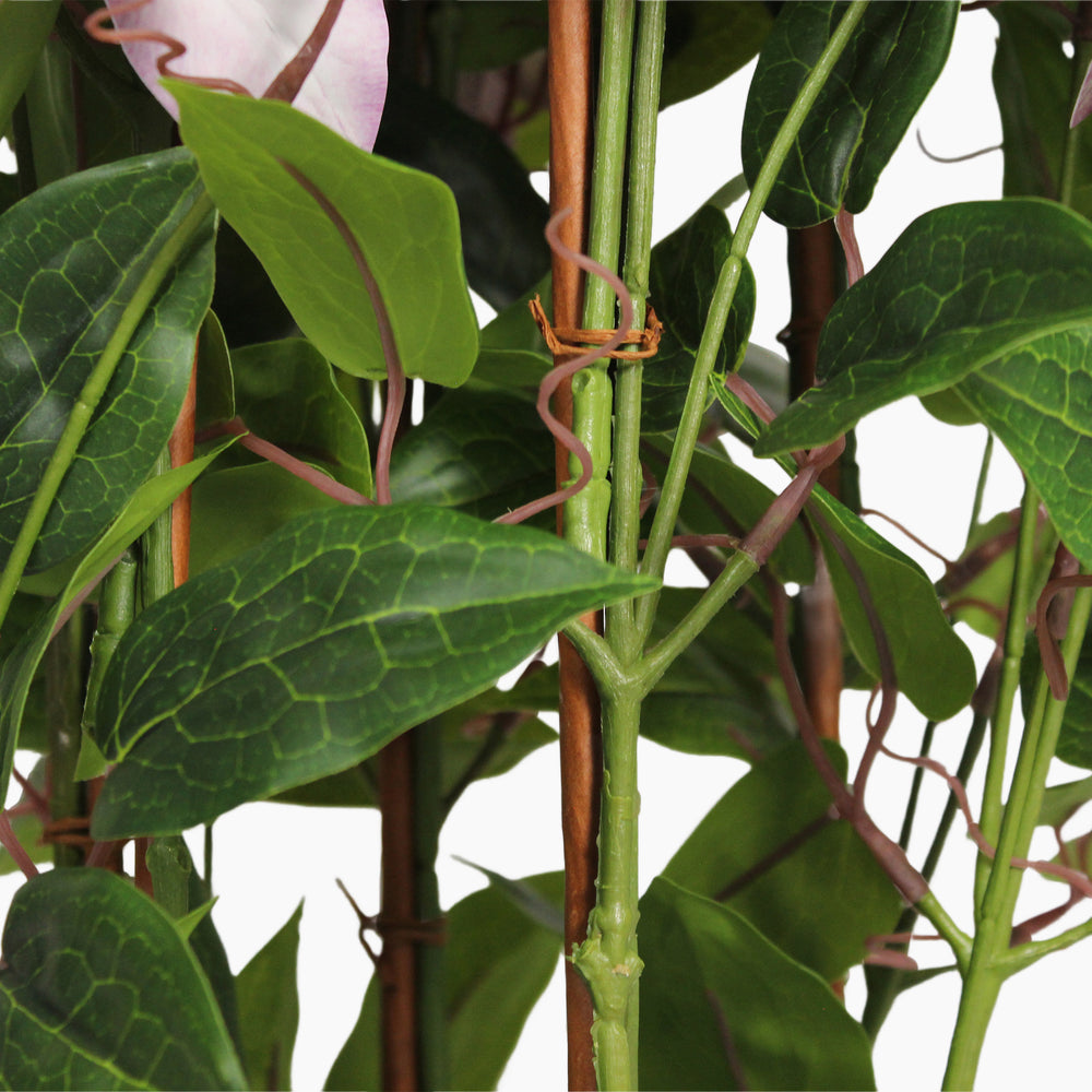 Artificial clematis foliage