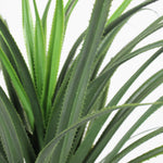 Artificial pandanus leaves