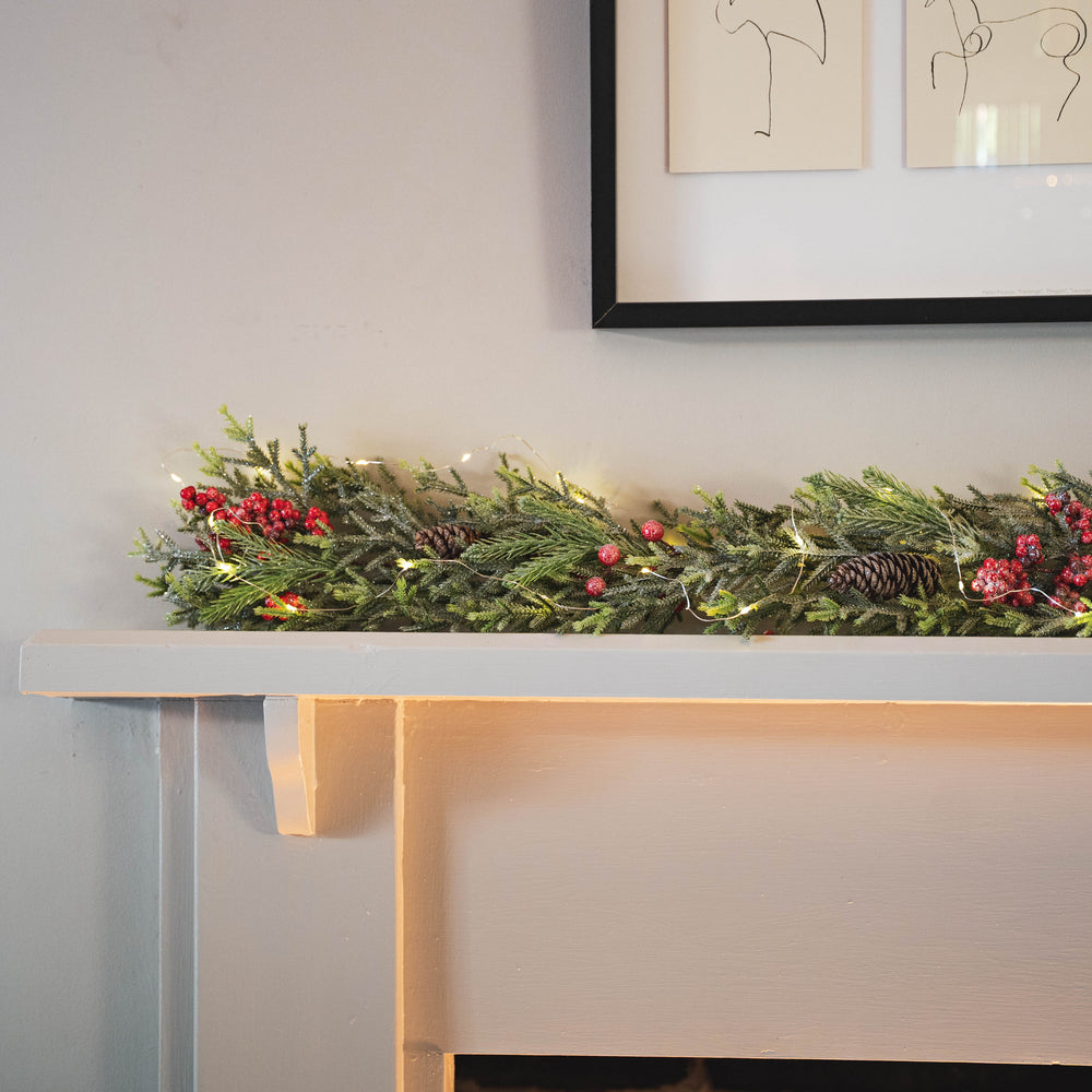 Frosted berry garland