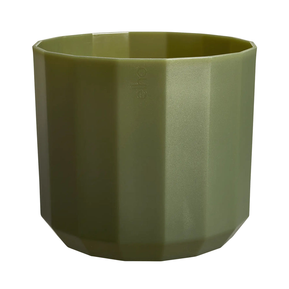 Facet plastic pot